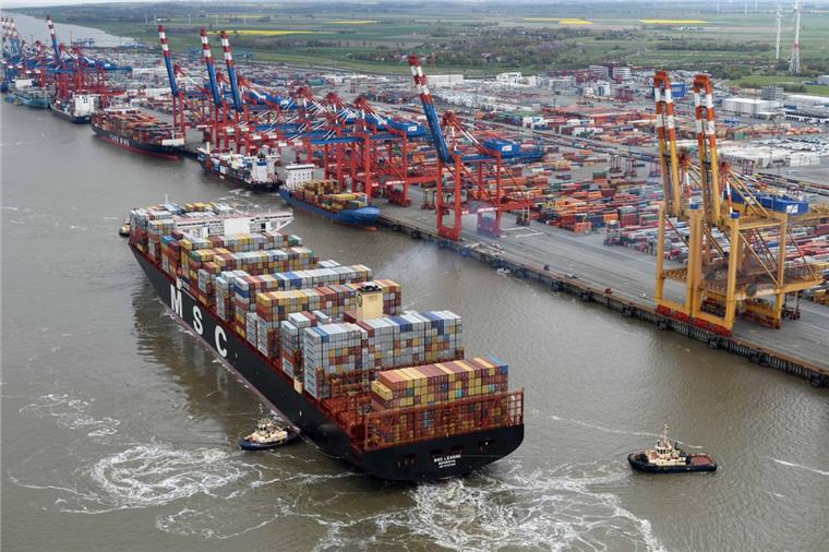 Bremerhaven behauptet sich mit stabilem Containerumschlag Mit einem leichten Plus ist der Containerumschlag in Bremerhaven 2017 stabil geblieben. Auch in diesem Jahr soll das Niveau gehalten werden.