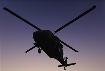 Mit einem Rettungshubschrauber musste am Dienstag ein 60-jähriger Taucher aus Nordrhein-Westfalen in die Druckkammer nach Kiel geflogen werden. Er hatte im Kreidesee bei Hemmoor getaucht und musste wegen Problemen schnell aufsteigen.