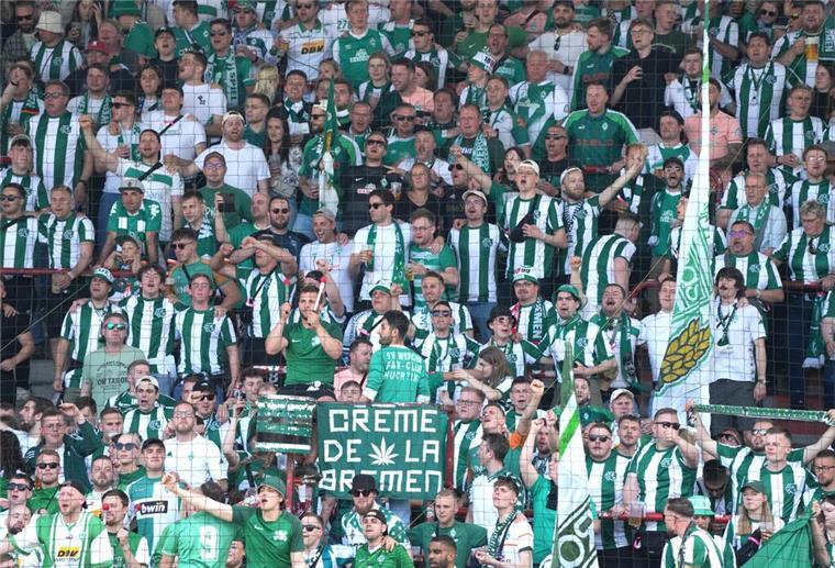 Mit einer Wort-Kreation wollen Fans von Werder Bremen die Wahl zum Jugendwort 2023 für ihren Verein beeinflussen.