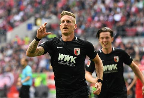 Mit seiner Schnelligkeit hat der Otterndorfer André Hahn so manche Abwehr in der Fußball-Bundesliga vor Probleme gestellt.