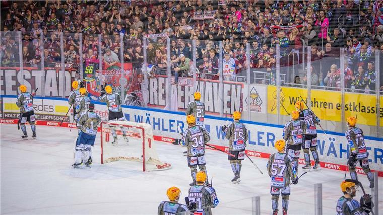 Großer Kampf, knappe Niederlage: Pinguins sind aus den Playoffs ausgeschieden