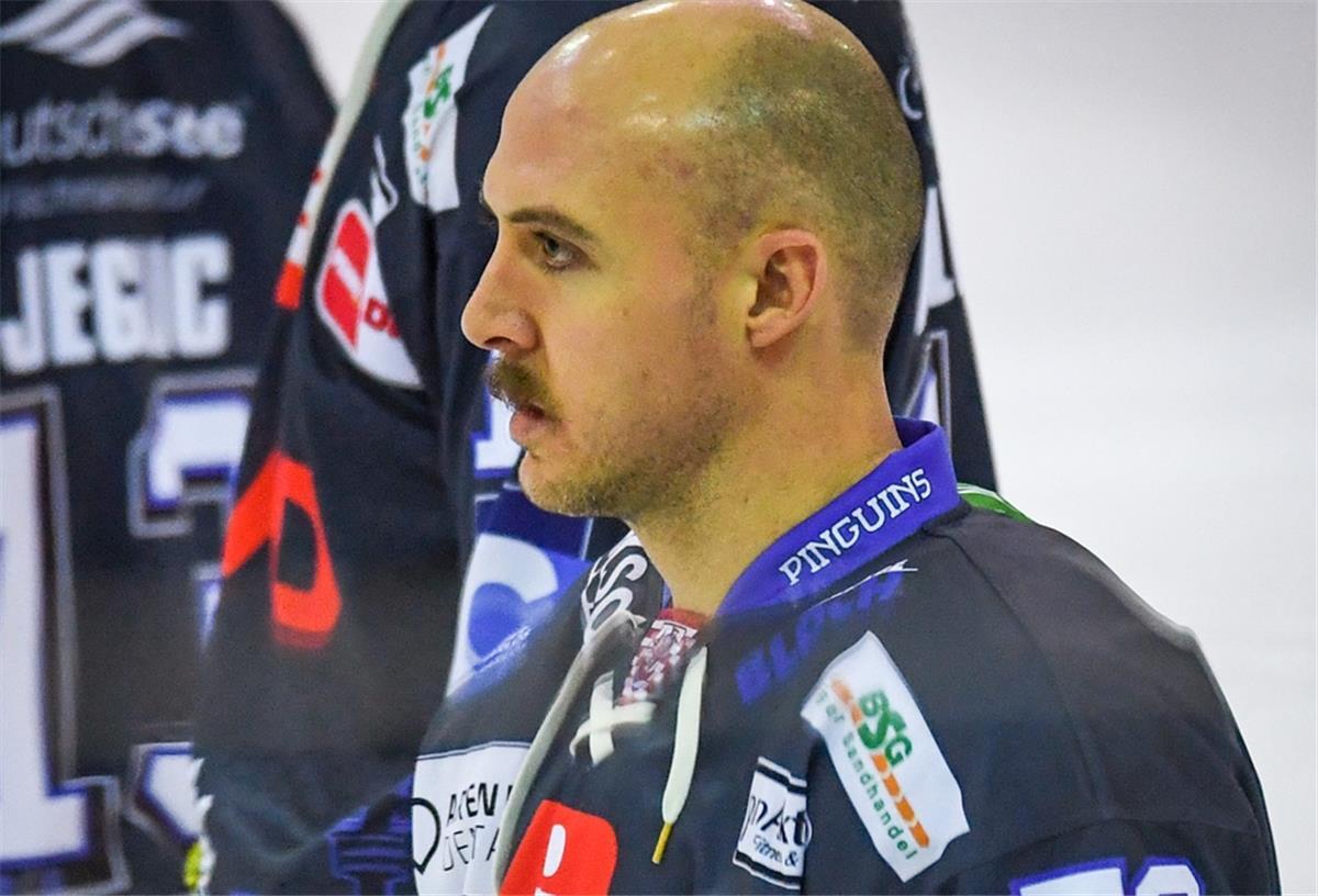 Mitch Wahl kann Spieler des Monats werden. 