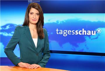 Von der "Tagesschau" kommt Linda Zervakis heute ins Capitol.