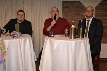 Moderiert von ZZ-Redakteur Andreas Kurth stellten sich Bernd Wölbern (SPD), links) und Marco Mohrmann (CDU, rechts) der Diskussion.