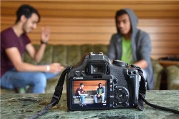 Mohammed und Haljim beim Dreh ihres neuen Youtube-Videos.