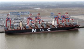 „MSC Oscar“, Olympic-Klasse, MSC, 395 Meter, 59 Meter Breite, 19 224 TEU