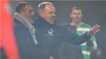 Müssen beide gehen: Manager Rachid Azzouzi (l) und Trainer Alexander Zorniger (r).
