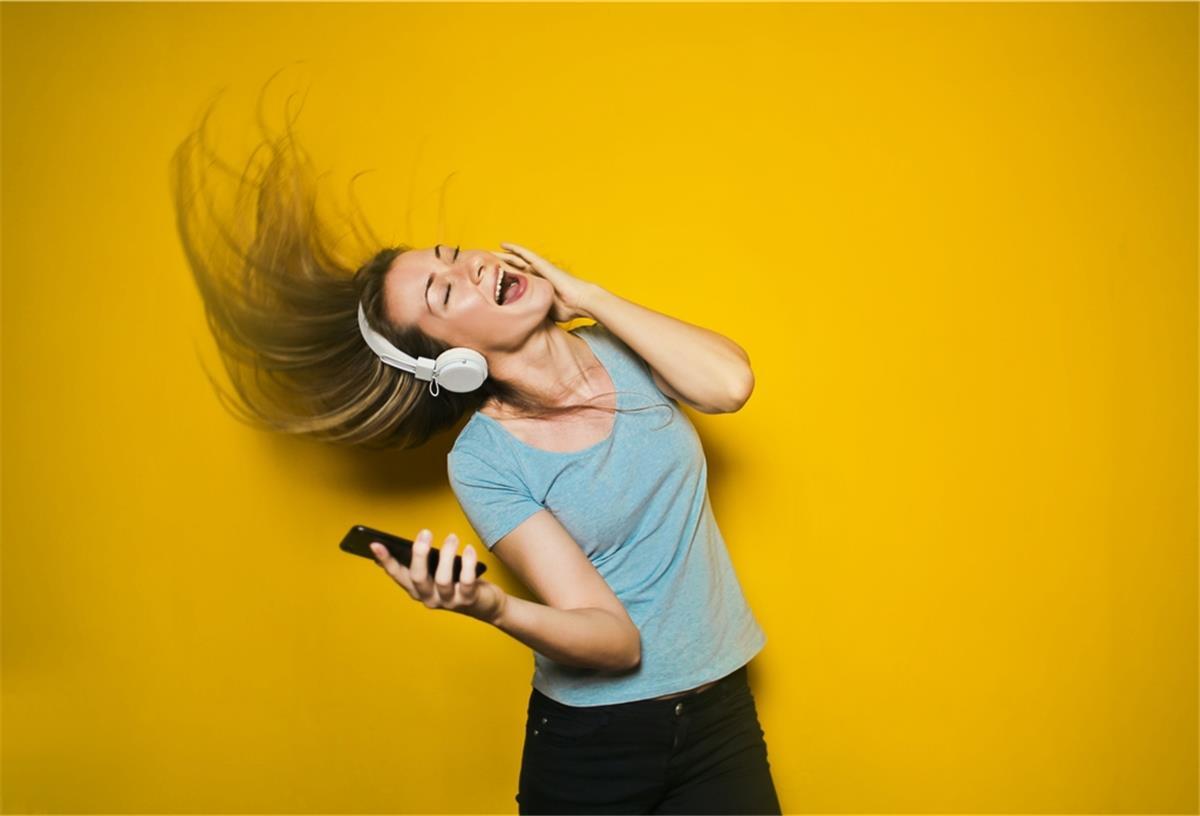 AOK weiß: Wer singt, lebt gesünder Musik belebt
