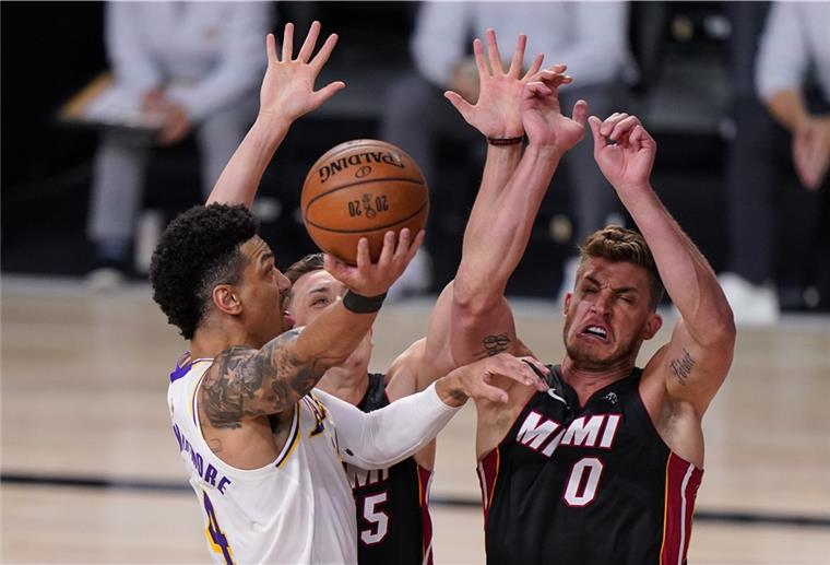 Muss nach einer antisemitischen Beleidigung an einem Programm zur kulturellen Vielfalt teilnehmen: NBA-Profi Meyers Leonard (rechts).