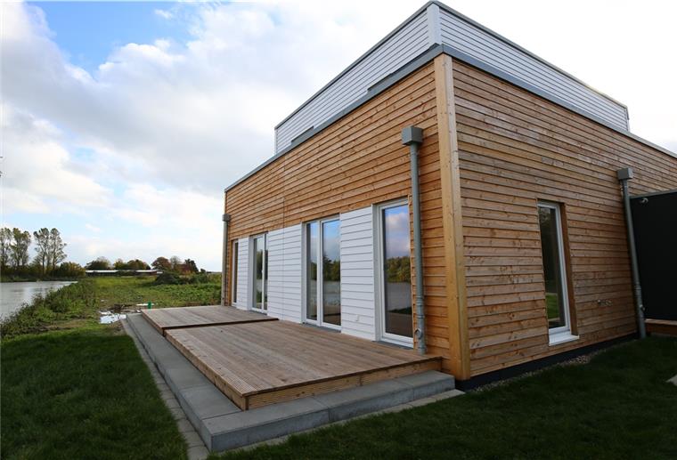 Musterhaus im Nordsee-Ressort an den Pütten in Tossens von der Firma Helma Immobilien.