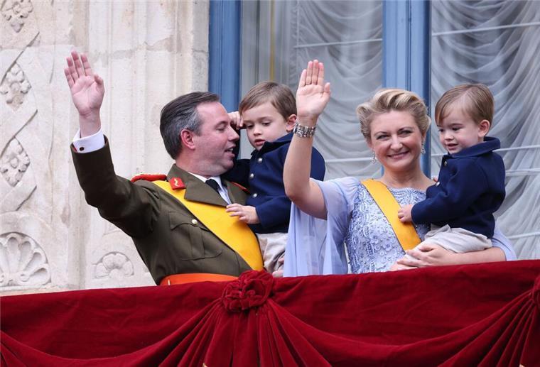 „Guillaume!“ - Luxemburg feiert neuen Großherzog Nach 25 Jahren hat Luxemburg einen neuen Großherzog
