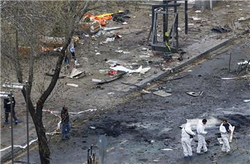 Nach dem Anschlag in Ankara am Sonntag ist das deutsche Generalkonsulat dort vorsorglich nach einer erneuten Terrorwarnung geschlossen worden. 