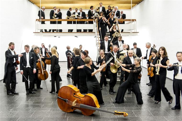 Spektakuläre Musik-Show: Pop meets Classic feiert Fortsetzung in Bremerhaven Nach dem großen Erfolg in diesem Jahr kehrt das Konzert "Pop meets Classic" im Mai 2018 zurück in die Stadthalle Bremerhaven.