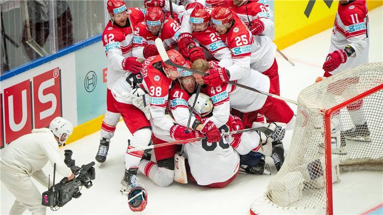 Nach dem Penaltyschießen feierten die Dänen.
