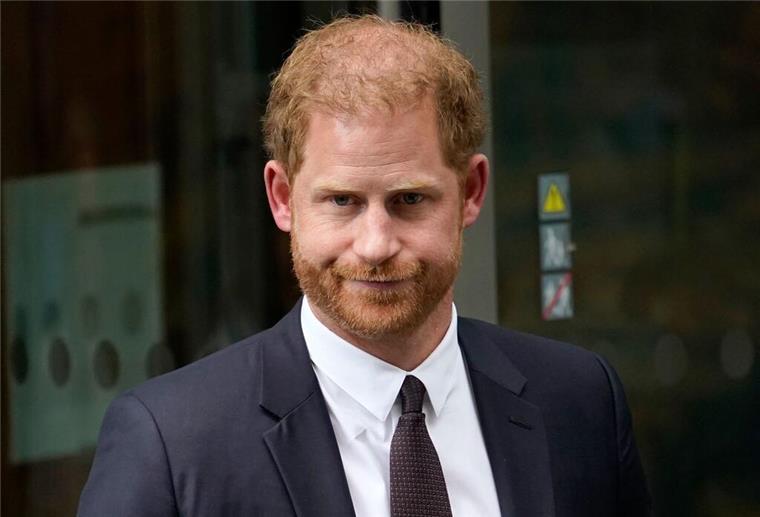 Prinz Harry zieht Verleumdungsklage gegen Verlag zurück Nach dem Rückzug der Klage ist Prinz Harry dennoch in vier weitere Fälle am Londoner High Court verwickelt.