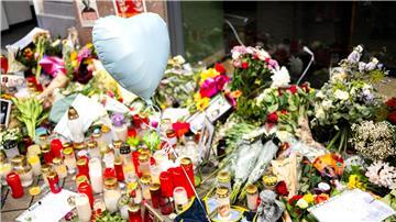 Nach den tödlichen Schüssen auf einen 21_jährigen in Oldenburg werden auch unbeteiligte Polizisten in sozialen Medien als Täter bezeichnet - die Polizei ermittelt. (Archivbild)