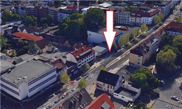 Nach der Attacke vor "Kim's Karaoke" sucht die Polizei mit Hochdruck nach dem Täter. 