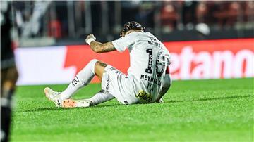 Nach der Niederlage war Spieler Neymar am Boden zerstört.
