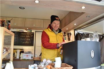 Nach der US-Wahl herrschte Katerstimmung am Stand von John Reinhardt auf dem Geestemünder Wochenmarkt.