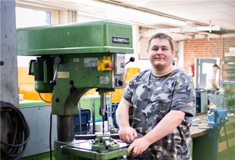 Nach einem holprigen Start absolvierte Mark Brand seine Metallbauausbildung mit Bestleistung.