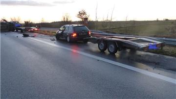 Nach einem Unfall auf der A27 bei Hagen sucht die Polizei Zeugen.