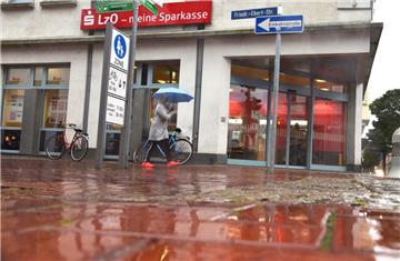 Nach Recherchen von Nord24 handelt es sich bei der Bank, in der die Betrugsmasche aufflog, um die Filiale der Landessparkasse zu Oldenburg in der Nordenhamer Innenstadt.