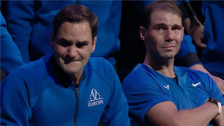 Federers Tipp an Nadal: Irgendwann Entscheidung treffen Nach Roger Federers letztem Spiel zeigte auch Dauerrivale Rafael Nadal 2022 viele Emotionen.