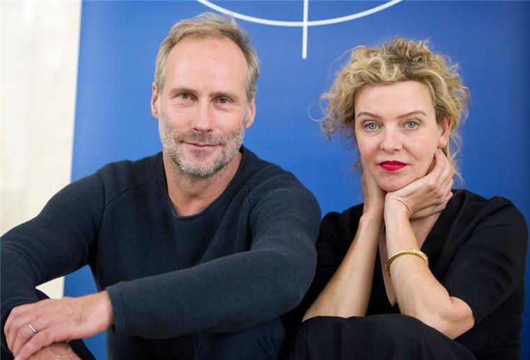 „Tatort“-Sommerpause vorbei: Adieus in Franken und Frankfurt Nach zehn Jahren ist Schluss: Wolfram Koch und Margarita Broich waren das Frankfurter „Tatort“-Team und hören nun auf. (Archivbild von 2013)