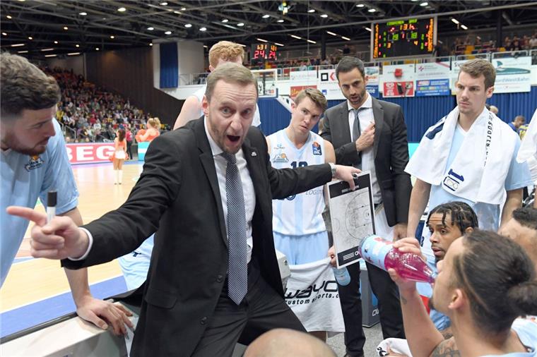 Nach zwei Siegen in Folge musste Trainer Arne Woltmann einen Rückschlag einstecken. Gegen Science City Jena gab es eine 72:80-Heimpleite.