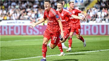 Nach zwei späten Joker-Toren bejubelte Fortuna Düsseldorf drei Punkte beim SSV Ulm.