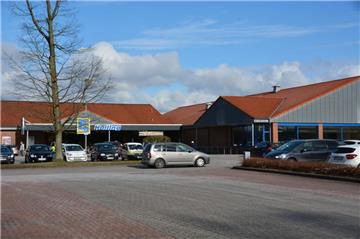 Nachdem sich Bremerhavens Oberbürgermeister Melf Grantz (SPD) gegen die Erweiterung des Edeka-Marktes in Langen ausgesprochen hat, pflichtet ihm nun die CDU-Fraktion in Bremerhaven bei.