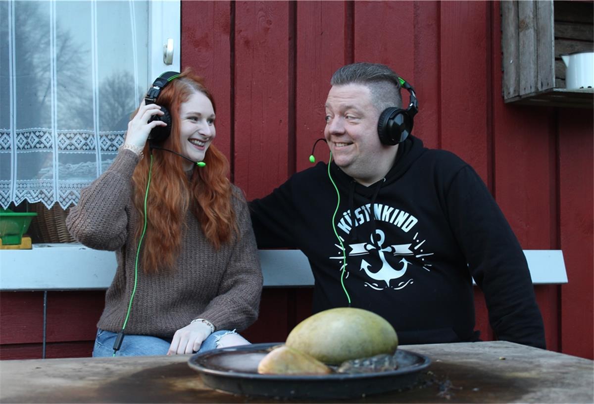 Nathalie Sandersfeld und Andreas Jahns aus Lunestedt sind die Gesichter hinter dem Podcast "Gefühlsecht - Die Podcast Show".