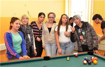 Neben den Wurster Jugendlichen kommen zunehmend auch Kinder der Flüchtlingsfamilien in die Dorumer Freizeitstätte.  Gelebte Integration. Foto Ulich