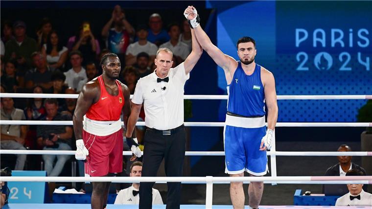 Niederlage nach Punkten: Boxer Tiafack holt Olympia-Bronze Nelvie Tiafack verliert den Halbfinal-Kampf.