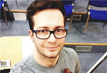 Neu im Orchester: Jakub Debski spielt am letzten Pult der zweiten Geigen.