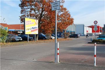 Neue Einkaufsmöglichkeiten  in der Nähe der Stadt Bremerhaven können schnell Streit auslösen. Zuletzt war das in Langen der Fall, weil der Edeka-Markt Holling gleich hinter der Stadtgrenze eine Erweiterung plante.  Ein neues Einzelhandelskonzept soll die Konflikte entschärfen.  Erste Reaktionen zeigen die unterschiedlichen Interessen.    
