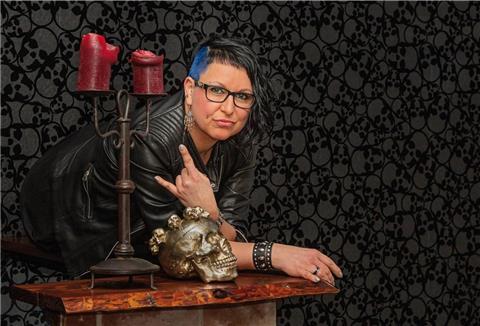 Haardesignerin Nicol Wöhlken-Polixa