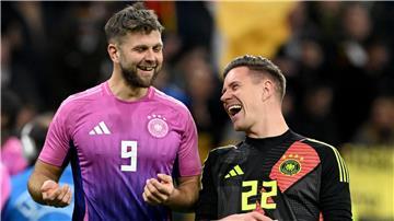 Niclas Füllkrug (links) und Torhüter Marc-André ter Stegen kehren in den DFB-Kader zurück.