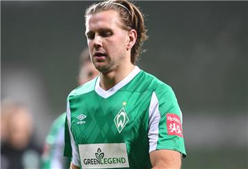 Fußball: Bundesliga, Werder Bremen - 1.FC Union Berlin, 14. Spieltag. Werders Niclas Füllkrug geht nach der Niederlage in die Kabine.