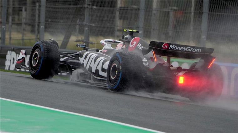 Nico Hülkenberg kämpft mit dem Wetter.