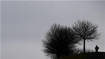 Niedersachsen und Bremen bleiben im Wintergrau: Nebel, Sprühregen und frostige Nächte prägen das Wetter.