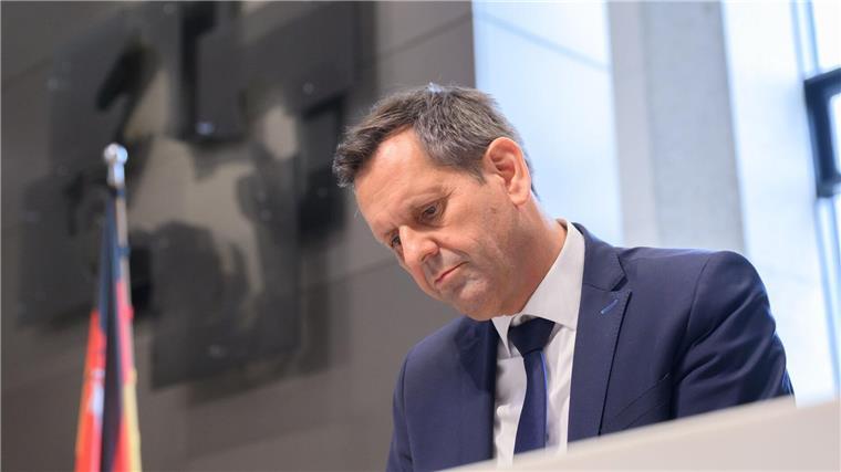 Niedersachsens Regierungschef Lies will mehr bezahlbaren Wohnraum schaffen. (Archivbild)