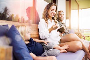Junge Familien können sich den Traum vom Eigenheim erfüllen. Niedrige Zinsen und flexible Bauspartarife machen es möglich