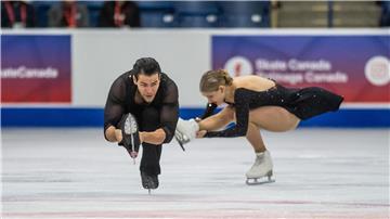 Nikita Volodin (v.) und Minerva Hase belegten beim Grand Prix in Kanada den zweiten Platz.