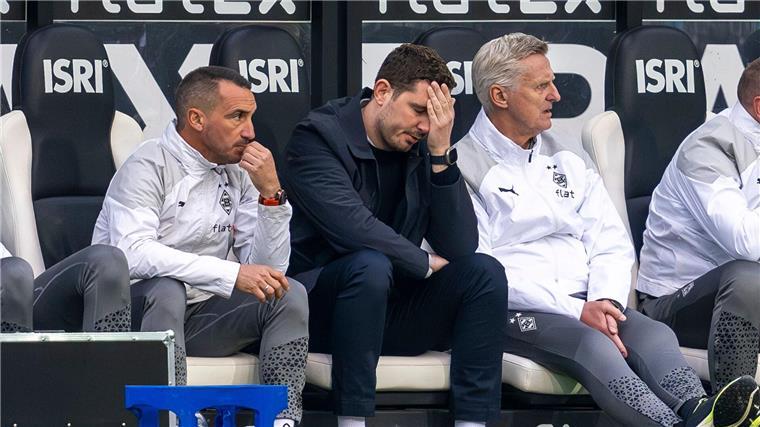 Gladbach und Schmadtke trennen sich Nils Schmadtke (M) ist nicht länger Sportdirektor bei Borussia Mönchengladbach.