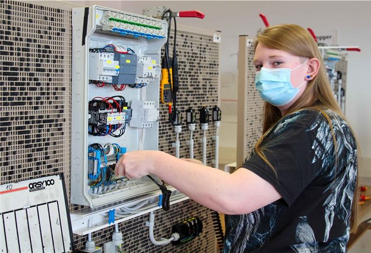 Noch gibt es in der Region viele freie Ausbildungsplätze. Gesucht werden vor allem Kraftfahrzeugmechatroniker, Anlagenmechaniker für Sanitär-, Heizungs- und Klimatechnik, Maurer und Elektroniker.