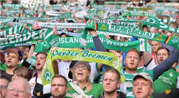 Noch ist unklar, in welche Stadt die Werder-Anhänger ihre Mannschaft zur Erstrundenpartie im DFB-Pokal begleiten dürfen. 