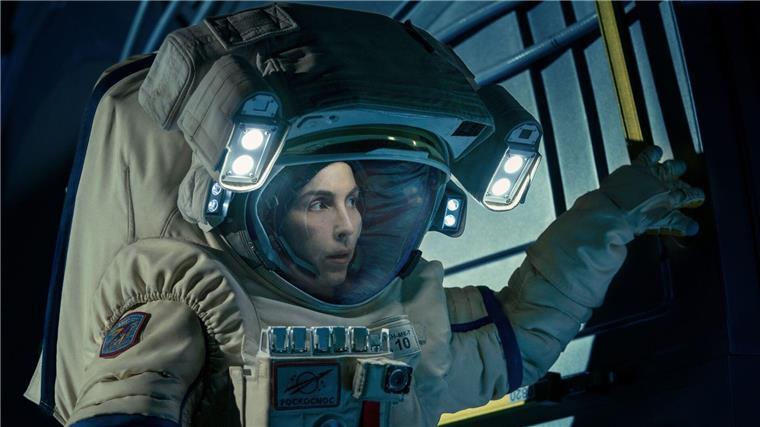 Noomi Rapace in einer Szene aus „Constellation“.