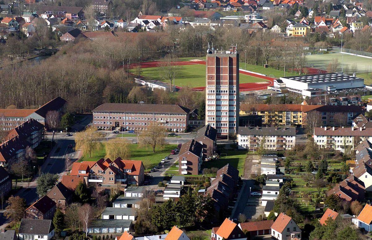In Nordenham leben Menschen aus 86 Nationen Nordenham ist eine Stadt mit einer bunt gemischten Bevölkerung