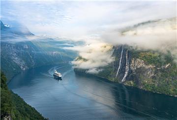 Norwegen - von Bremerhaven aus immer noch das beliebteste Kreuzfahrt-Ziel. Die Aufnahme entstand im Geirangerfjord.